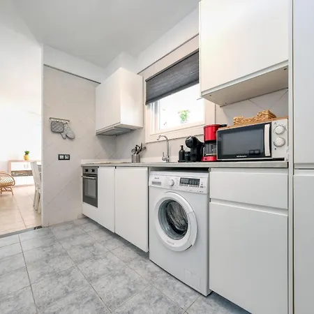 Сasa de vacaciones Blue Waves House - Heated Pool, Bbq And Bicycles By Lanzarote Playa Blanca (Lanzarote)