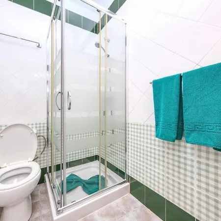 Vakantiehuis Blue Waves House - Heated Pool, Bbq And Bicycles By Lanzarote Playa Blanca (Lanzarote)
